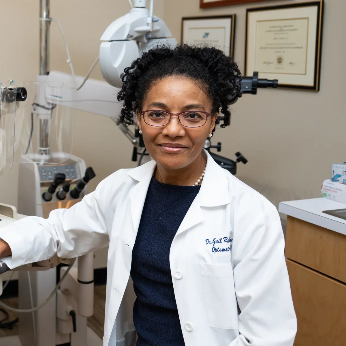 Dr. Gail Robinson, O.D.