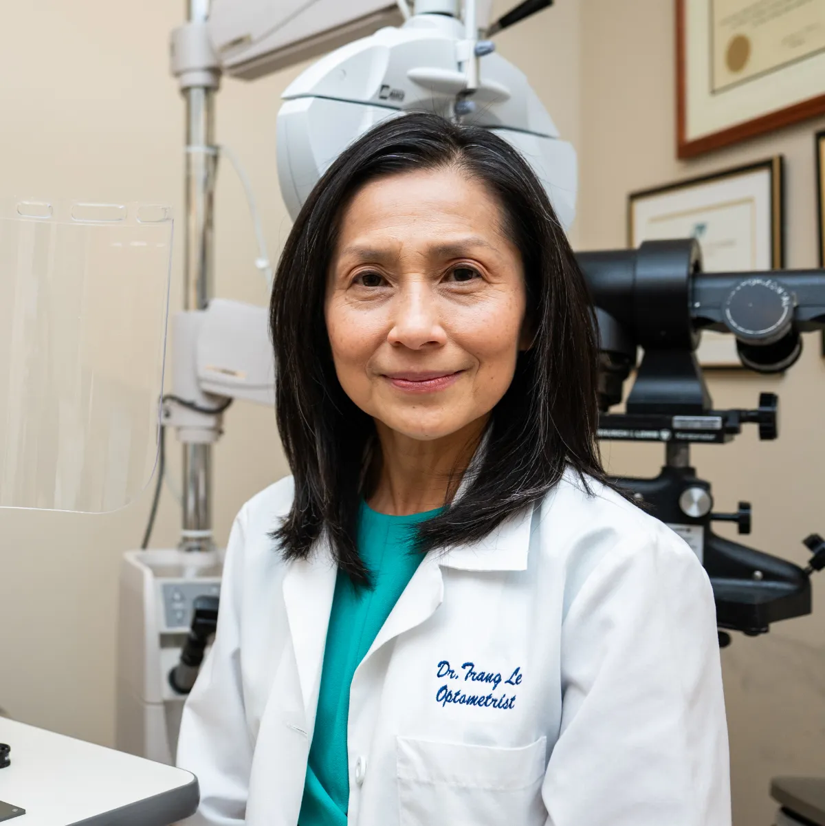 Dr. Trang Le, O.D.